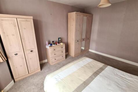 Bed 1