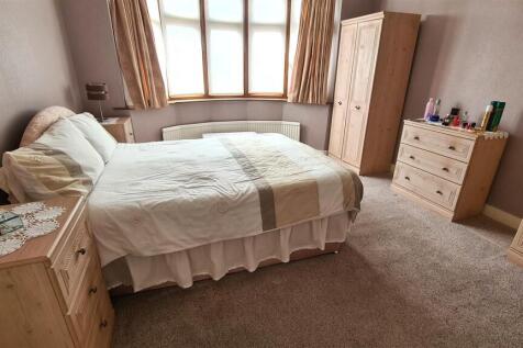 Bed 1