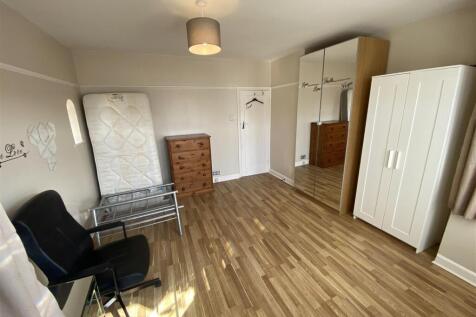 Front bedroom
