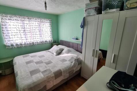 Bed 1