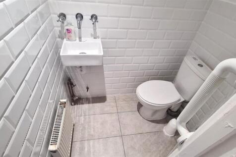 GF WC
