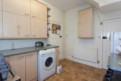 KITCHEN D