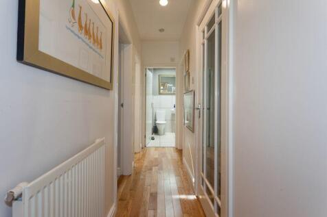 INNER HALLWAY