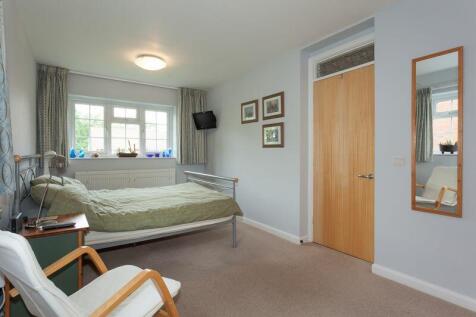 BEDROOM 1 REAR
