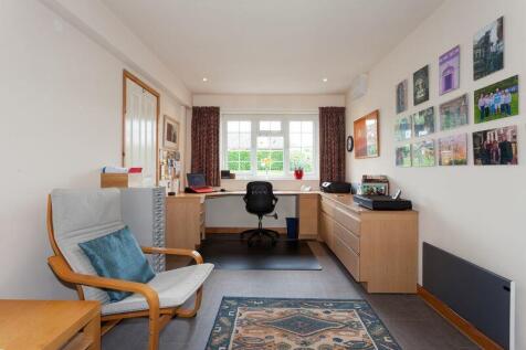 STUDY/FAMILY ROOM/BEDROOM 5