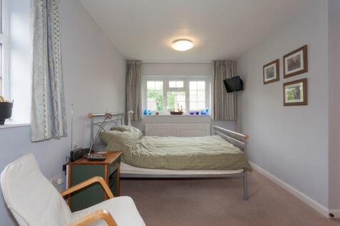 BEDROOM 1 REAR