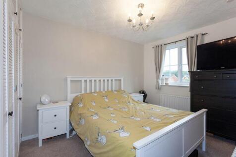BEDROOM 1 FRONT