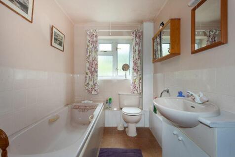 ANNEXE BATHROOM