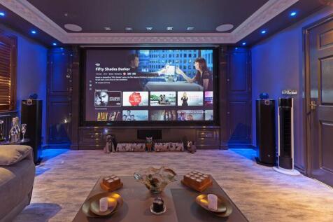 CINEMA ROOM