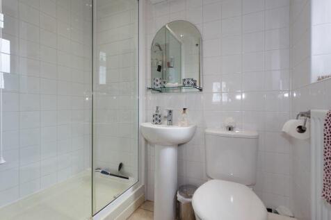EN-SUITE 2