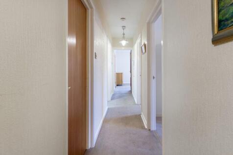 APARTMENT HALL
