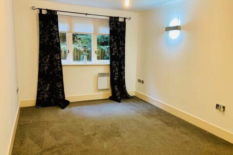 BEDROOM 1 REAR