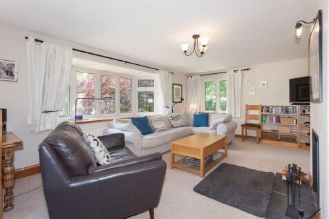 SITTING ROOM/SNUG