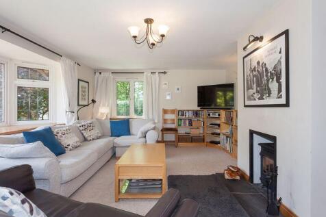 SITTING ROOM/SNUG