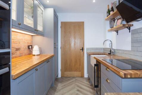 OPEN PLAN LIVING DINING KITCHEN