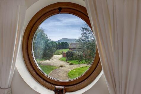 BEDROOM 4 WINDOW