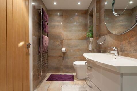 BEDROOM 1 EN-SUITE