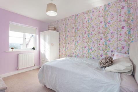 BEDROOM 2 FRONT