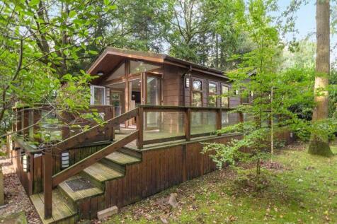 LUXURY LODGE 1