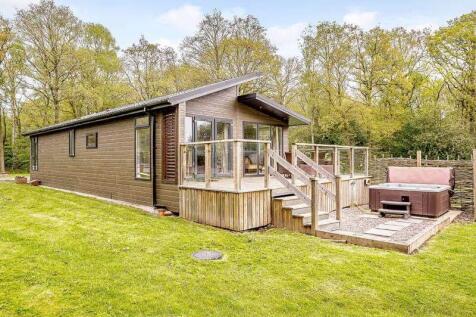LUXURY LODGE 3