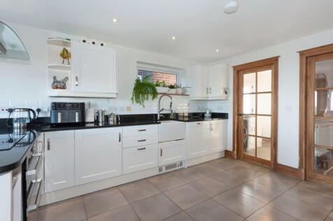LIVING DINING KITCHEN