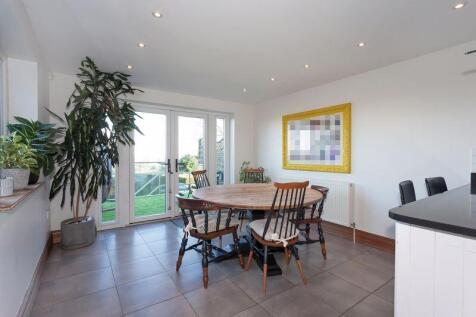 LIVING DINING KITCHEN