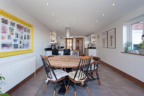 LIVING DINING KITCHEN