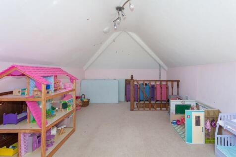 LOFT ROOM