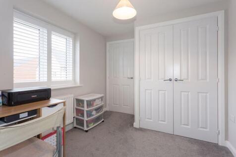 BEDROOM 2 FRONT