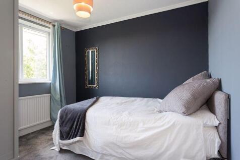 BEDROOM 3 REAR