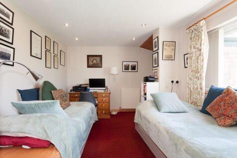 STUDY / BEDROOM 4
