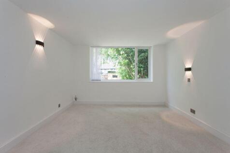 BEDROOM 1 REAR