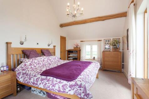 BEDROOM 1 FRONT