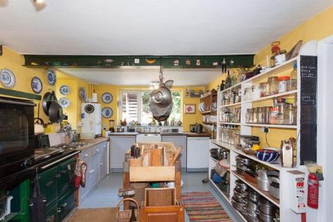 BREAKFAST KITCHEN