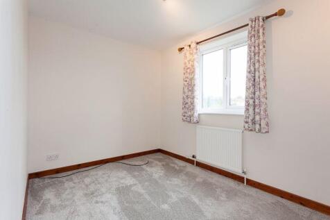 BEDROOM 2 FRONT
