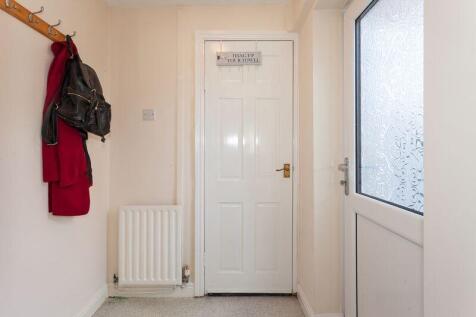 INNER VESTIBULE