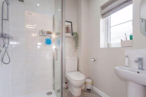 EN SUITE 1