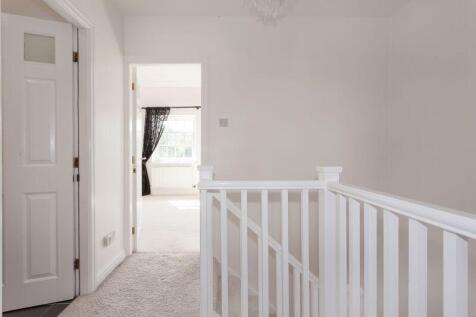 SECOND FLOOR LANDING