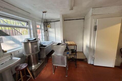 PREPARATION/KITCHEN