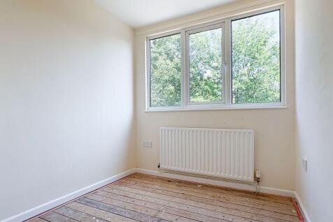 BEDROOM 3 FRONT