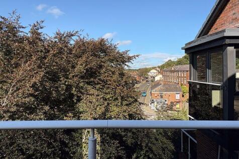 PRIVATE BALCONY VIEWS