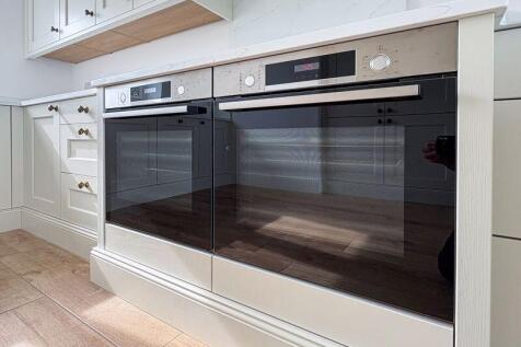 OPEN PLAN LIVING DINING KITCHEN