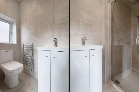 EN-SUITE 1