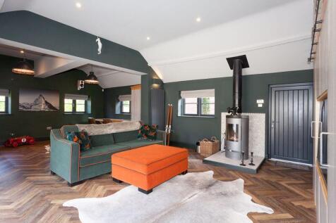 GUEST ACCOMMODATION