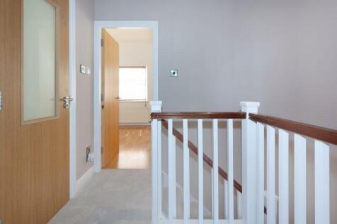 SECOND FLOOR LANDING