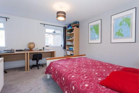 RECEPTION ROOM/BEDROOM 5 