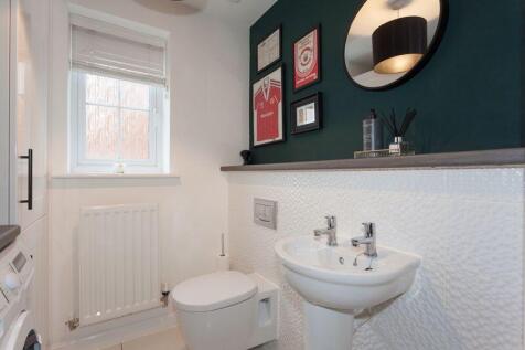 UTILITY/CLOAKROOM 