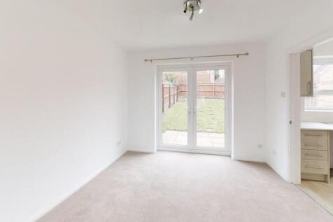 Bowland-Drive-Emerson-Valley-Milton-Keynes-MK4-2DN