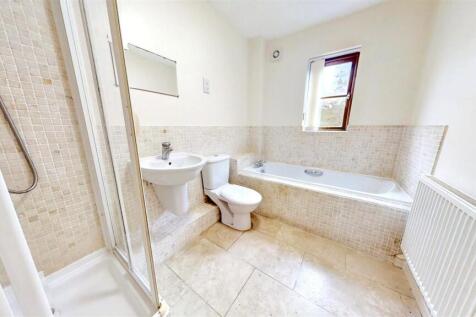 Bathroom (6).jpeg