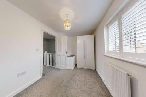 4-Berry-Yard-Cranfield-Bedford-MK43-0YG-10302025_1